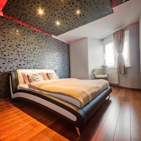 Apartment E Centrum *